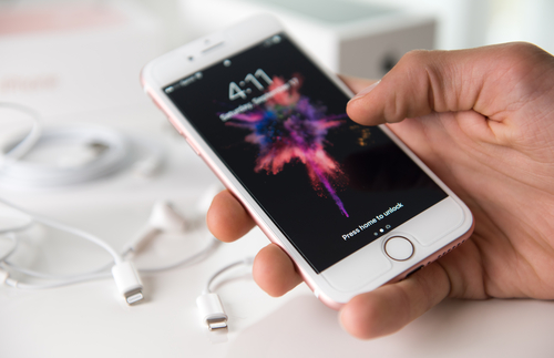 Learn how to manage and transfer contacts from iPhone to iPhone in a tap or two. Learn how to manage and transfer contacts from iPhone to iPhone in a tap or two.