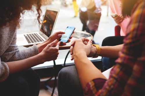 Managing iPhone contacts Managing iPhone contacts